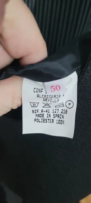 Traje de corto hombre negro