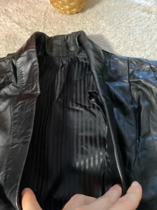 Chaqueta de cuero vintage negra