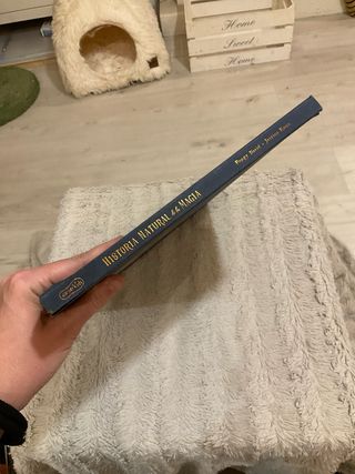 Historia natural de la magia