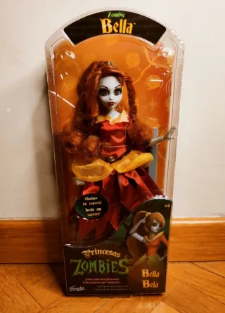Muñeca Princesas Zombies Bella Famosa