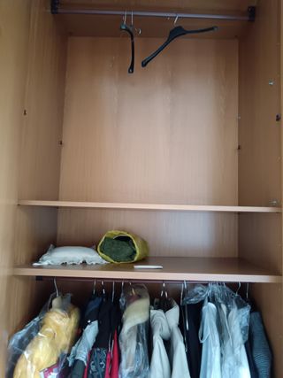 Armadio 6 ante con cassettiera centrale