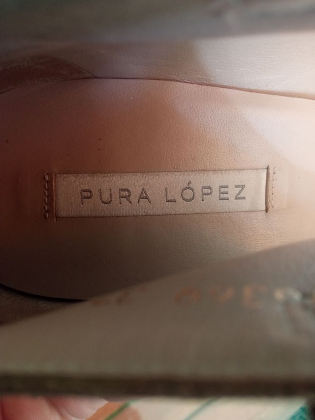 Zapatos tacón piel Ante Pura López beige