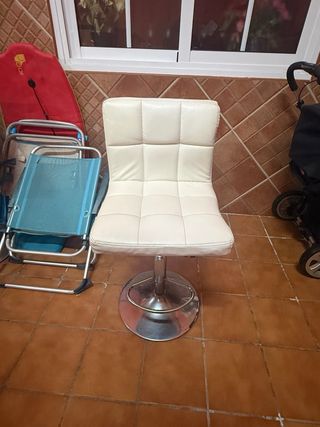 Sedie alte da cucina bianche