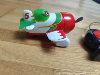 Avión Radio Control Disney Planes. Incluy mando.