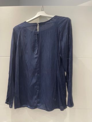 Blusa Zara azul marino manga larga
