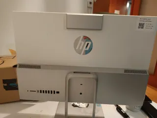 HP All-in-One PC Gris y Blanco