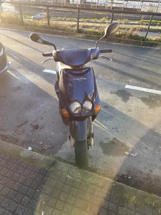 Yamaha Neos 50cc Scooter