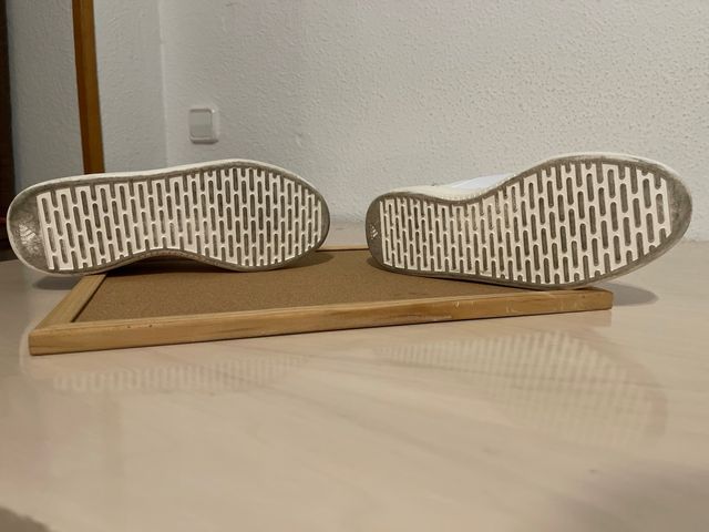 Zapatillas Adidas Blancas/Negras Talla 40