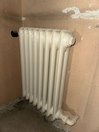 Radiador de gas blanco