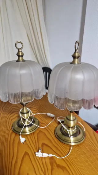 Juego de 2 lámparas de mesa doradas