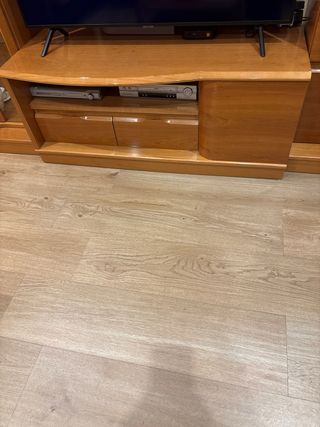 Mueble de salón con vitrinas