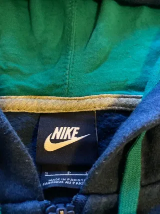 Sudadera Nike con cremallera azul