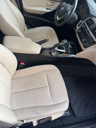 BMW Serie 320i xDrive,automatico ,km.62.000