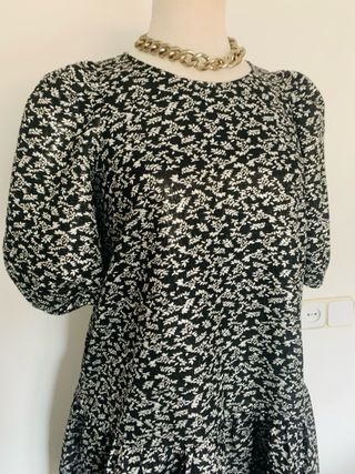 Vestido Zara bordado plateado T/36