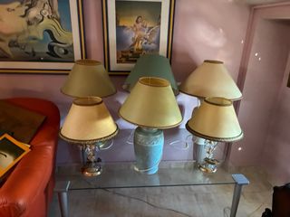 Lámpara de mesa cerámica amarilla