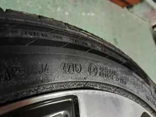 Llanta con Neumático Hyundai Tucson