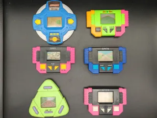 Lotto 6 videogiochi portatili LCD handheld anni 80