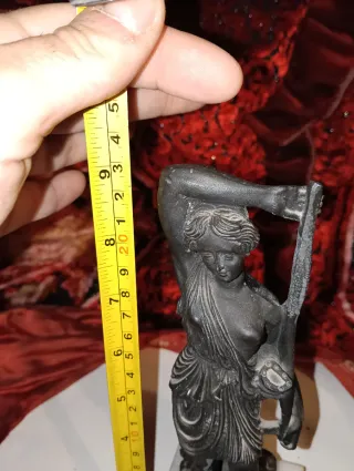 Statuetta di Artemide, Diana, Dea della caccia