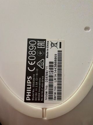 Altavoz Philips Blanco y Negro