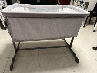 Cuna de colecho gris