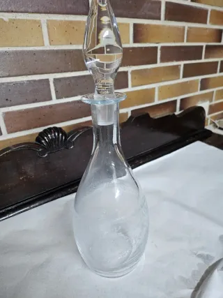 Decantador Baccarat con 2 copas de jerez