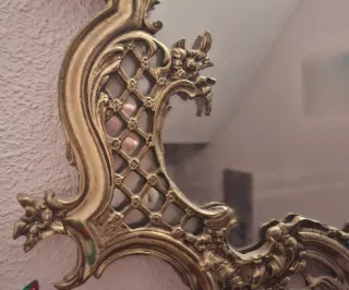 Espejo de bronce  ornamentado