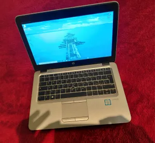 Computadora Portàtil HP + Intel Core I5 + SSD