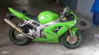 Kawasaki Ninja ZX6R 500cc