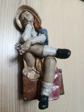 Figura Niña Sentada Porcelana Artística Levantina