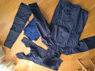 Abrigo/chaqueta premamá y porteo azul/gris casual