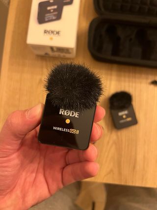 Kit Vlogging Sony Cámara FV-E10 + Accesorios