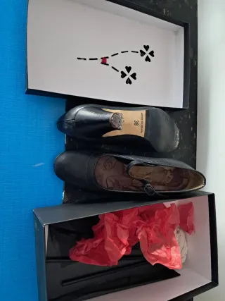 Zapatos de flamenco negros