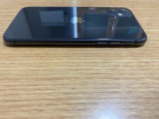 iPhone 11 64GB - Sin Face ID