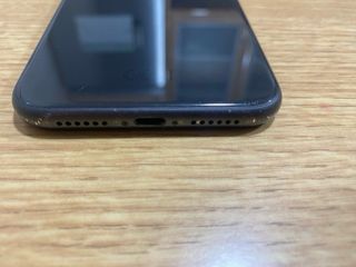 iPhone 11 64GB - Sin Face ID