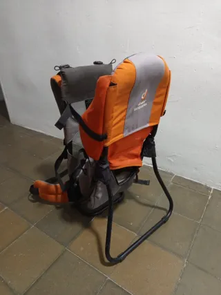 Mochila portabebés Deuter