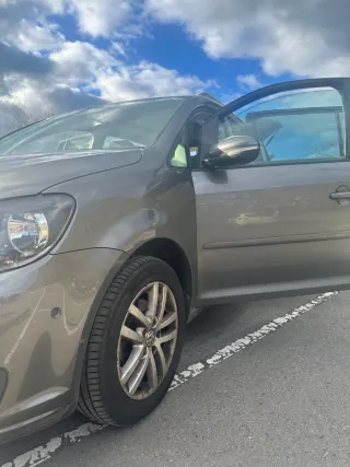 Volkswagen Touran 2014