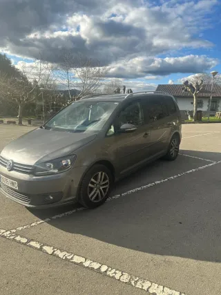 Volkswagen Touran 2014