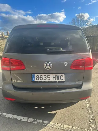 Volkswagen Touran 2014