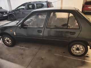 Peugeot 205 Mito 1996