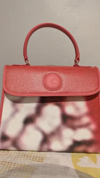 Bolso exclusivo de Georgina Rodríguez
