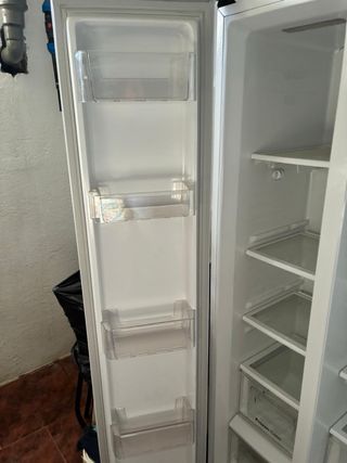 Nevera Daewoo dos puertas