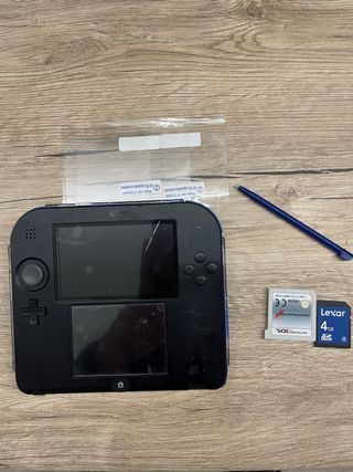 Nintendo 2DS Blu + Accessori