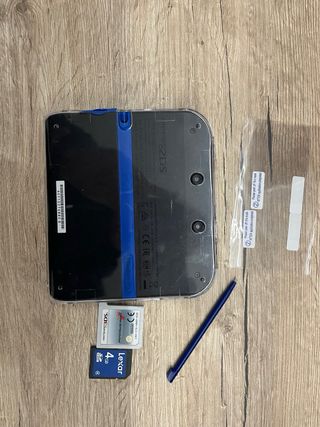 Nintendo 2DS Blu + Accessori