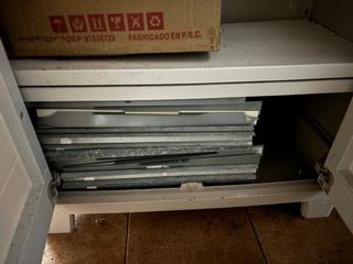 Bandejas para jaulas de metro