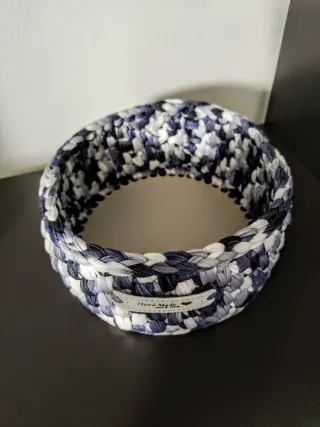 Cestino in fettuccia