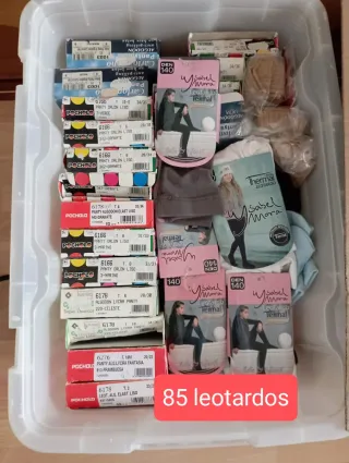 LOTE PAQUETERIA Y ROPA INTERIOR