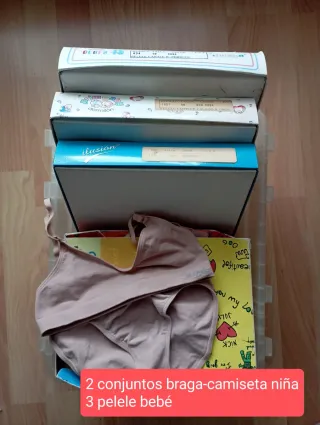 LOTE PAQUETERIA Y ROPA INTERIOR