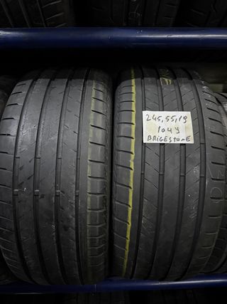 Neumático Bridgestone 245/55/19 104Y