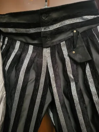 Traje Medieval Hombre Negro y Plateado