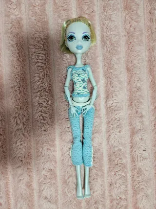 Monster High Lagoona Blue Dead Tired